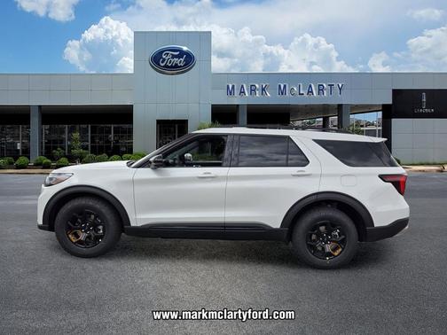 STAR WHITE MET TRI-COAT 2026 Ford Explorer Tremor