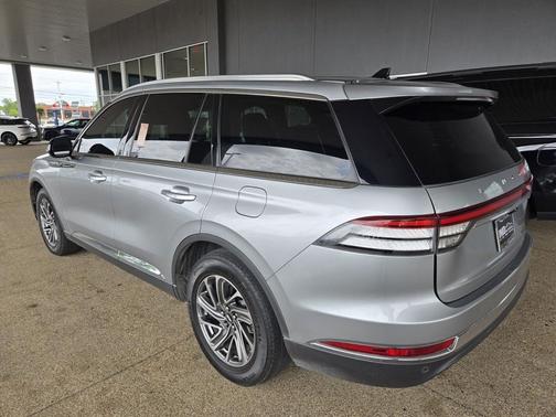 SILVER RADIANCE MET CC 2023 Lincoln Aviator Standard