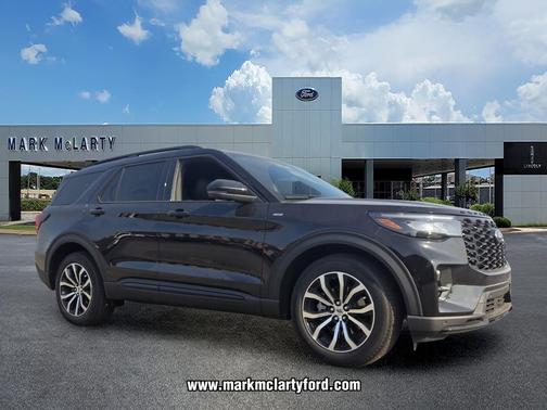 Agate Black Metallic 2026 Ford Explorer ST-Line
