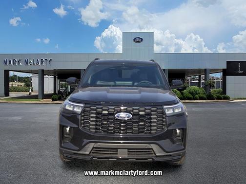 Agate Black Metallic 2026 Ford Explorer ST-Line