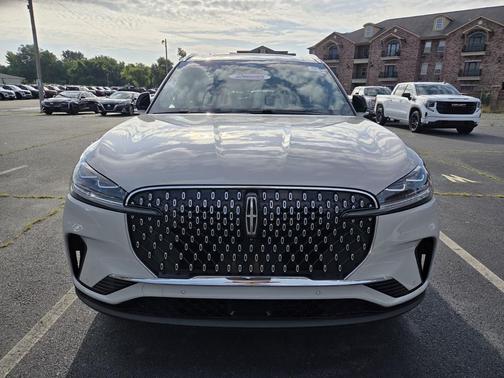CERAMIC PEARL MET 3C 2025 Lincoln Aviator Reserve AWD