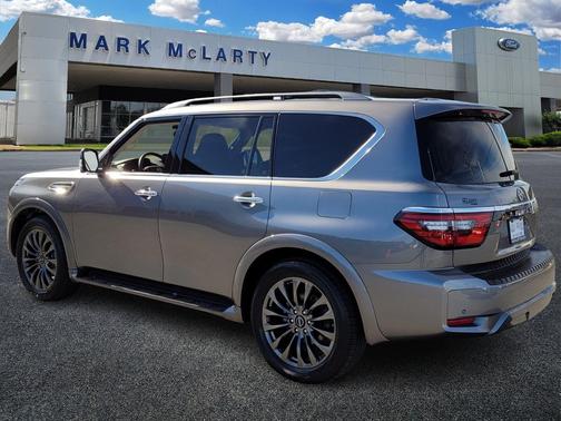 2024 Nissan Armada Platinum 2WD