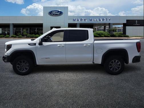 Summit White 2024 GMC Sierra 1500 AT4X