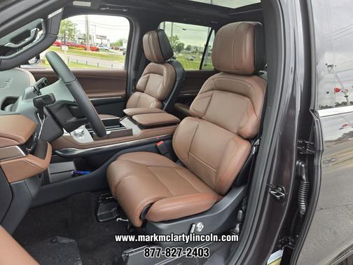 Starlight Gray Premium Colorant 2026 Lincoln Navigator Reserve