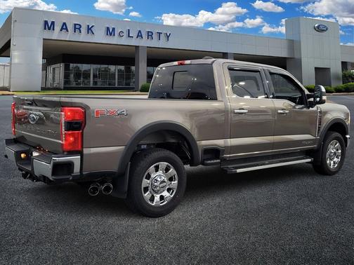 2023 Ford F-350 Lariat
