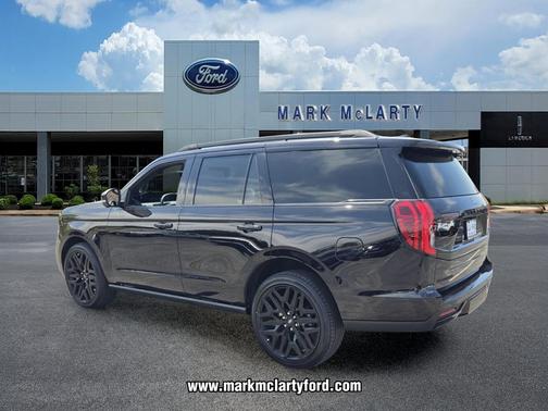 AGATE BLACK METALLIC 2026 Ford Expedition Platinum