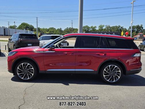 RED CARPET MET TC 2026 Lincoln Aviator Reserve AWD