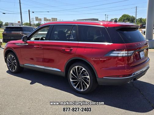 RED CARPET MET TC 2026 Lincoln Aviator Reserve AWD