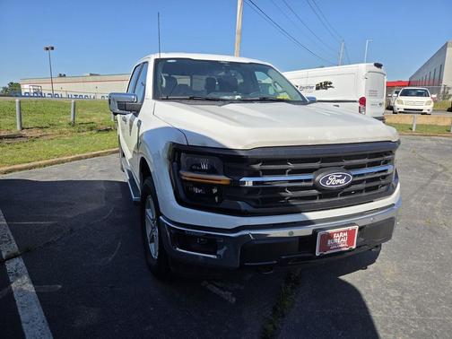 OXFORD WHITE 2025 Ford F-150 XLT