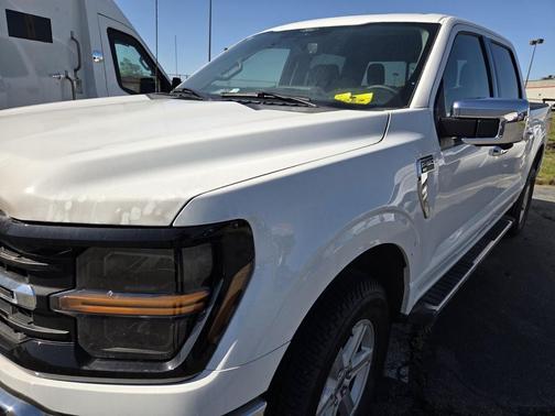 OXFORD WHITE 2025 Ford F-150 XLT