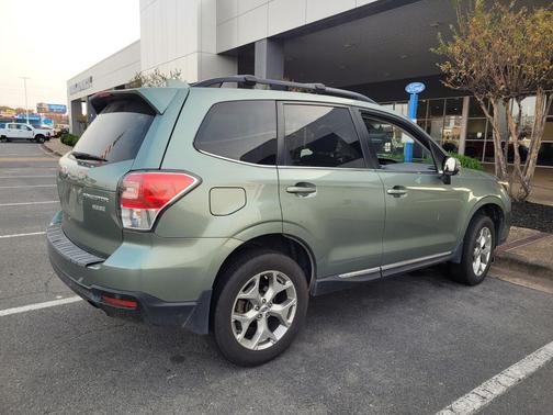 2017 Subaru Forester 2.5i Touring