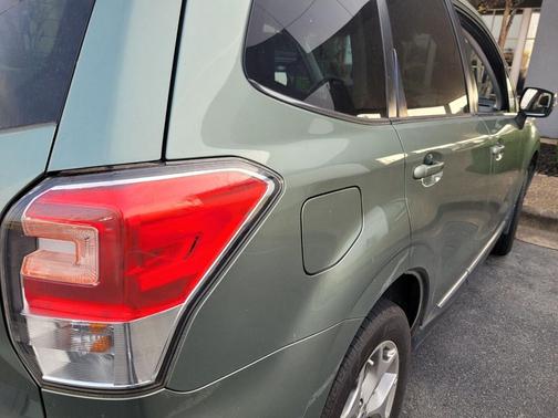 2017 Subaru Forester 2.5i Touring