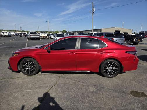Supersonic Red 2021 Toyota Camry SE