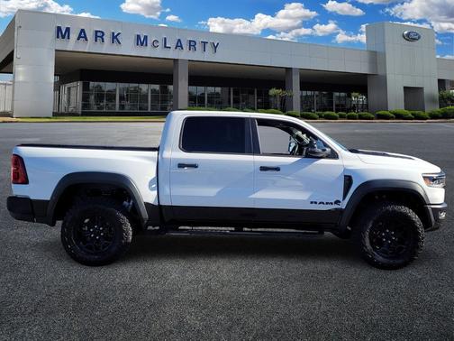 2025 RAM 1500 RHO Crew Cab 4x4 5'7' Box