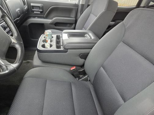 Black 2018 Chevrolet Silverado 1500 2LT