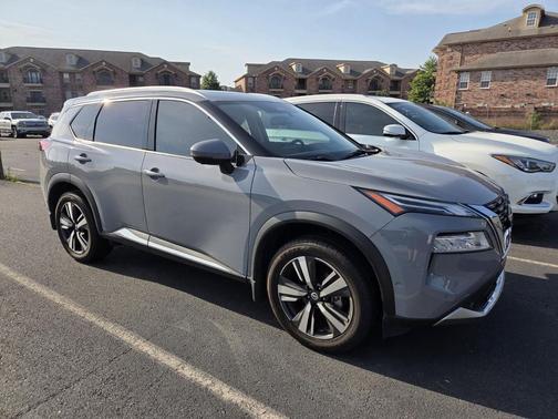 Boulder Gray Pearl 2021 Nissan Rogue Platinum