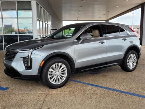 2024 Cadillac XT4 Luxury