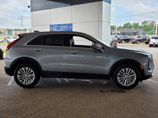 2024 Cadillac XT4 Luxury
