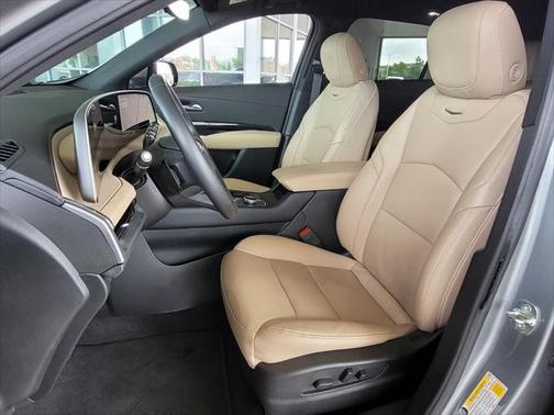 2024 Cadillac XT4 Luxury