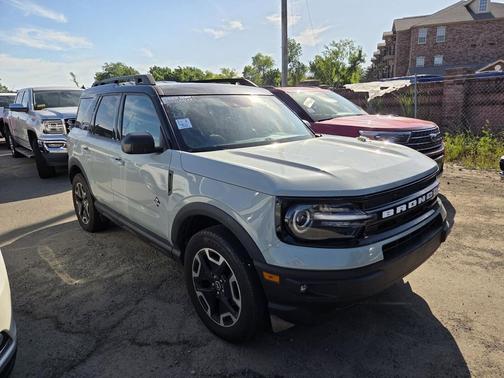 CACTUS GRAY 2022 Ford Bronco Sport Outer Banks