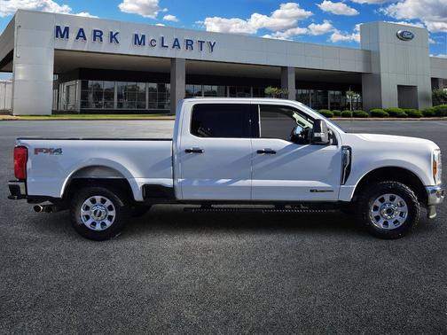 2024 Ford F-250 XLT