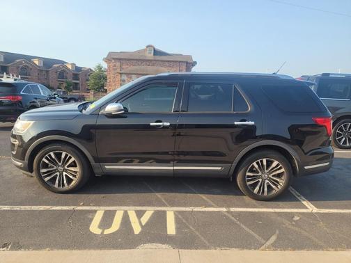 2019 Ford Explorer Platinum