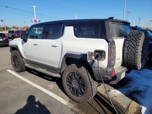 2024 GMC HUMMER EV SUV 2X