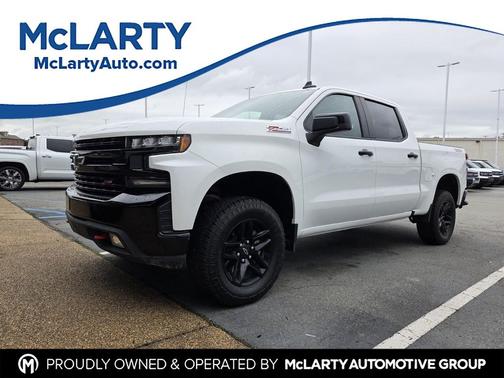 Summit White 2022 Chevrolet Silverado 1500 Limited LT Trail Boss