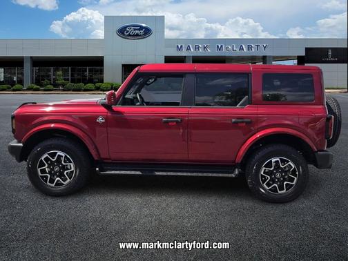 Ruby Red Metallic Tinted Clearcoat 2026 Ford Bronco Outer Banks