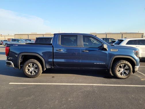 2022 GMC Sierra 1500 Pro
