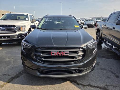 Ebony Twilight Metallic 2021 GMC Terrain SLE