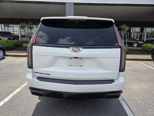 Crystal White Tricoat 2021 Cadillac Escalade ESV Sport