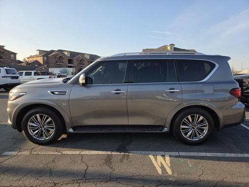 2020 INFINITI QX80 Luxe