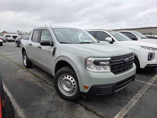 2023 Ford Maverick XL