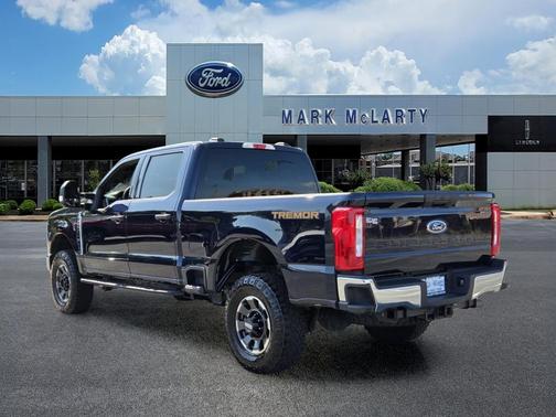 ANTIMATTER BLUE 2024 Ford F-250 XLT