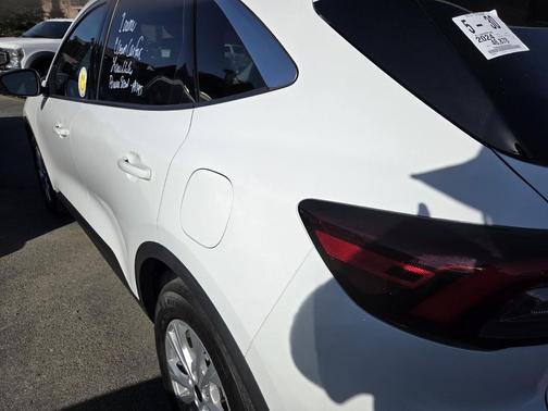 OXFORD WHITE 2024 Ford Escape Active
