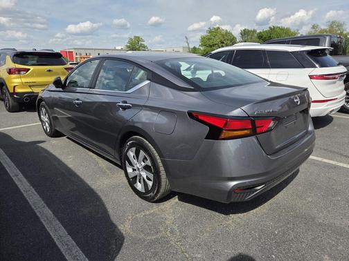 Gun Metallic 2024 Nissan Altima S FWD