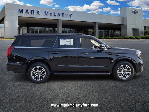 2025 Ford Expedition Max Active 4x4