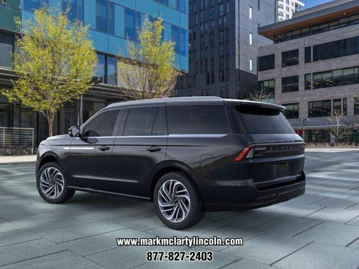 Infinite Black Metallic Clearcoat 2026 Lincoln Navigator Reserve
