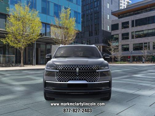 Infinite Black Metallic Clearcoat 2026 Lincoln Navigator Reserve