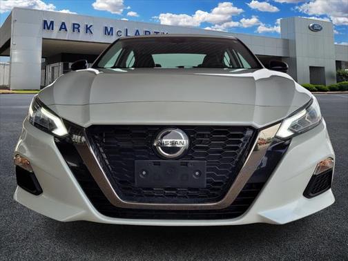 2022 Nissan Altima SR Intelligent AWD