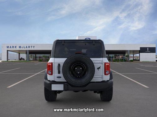 OXFORD WHITE 2026 Ford Bronco Big Bend