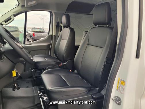 OXFORD WHITE 2025 Ford Transit-250 Base