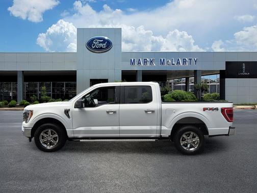 OXFORD WHITE 2022 Ford F-150 XLT