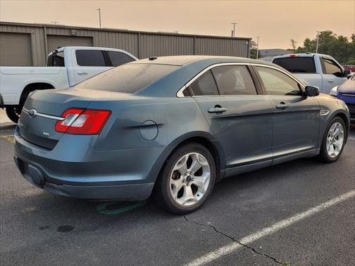 2010 Ford Taurus SEL