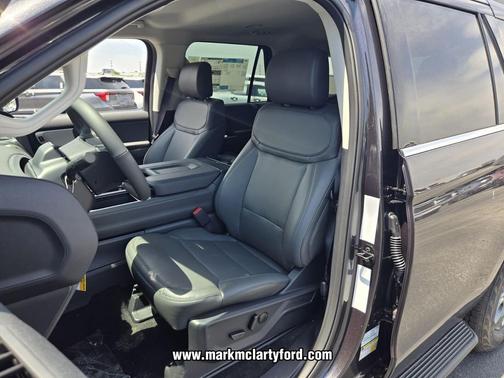 DARK MATTER GRAY METALLIC 2026 Ford Expedition Active