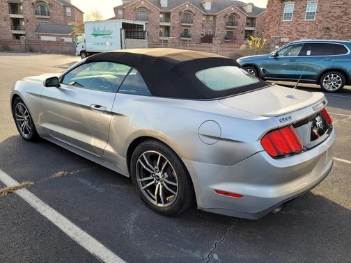 2017 Ford Mustang EcoBoost Premium
