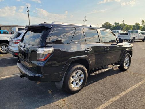 2018 Toyota 4Runner SR5