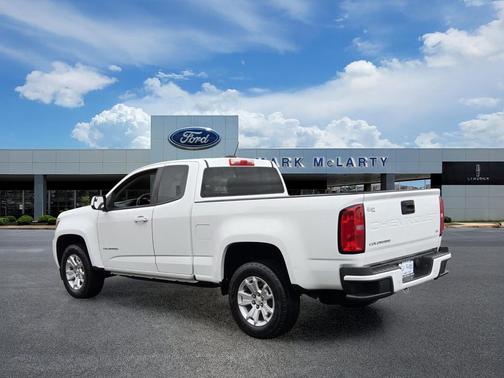 Summit White 2022 Chevrolet Colorado LT