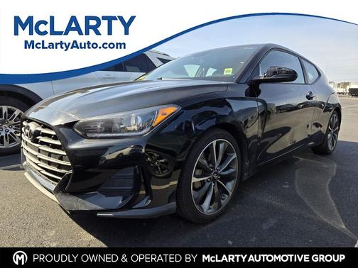 2020 Hyundai Veloster 2